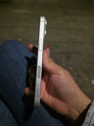 iPhone 16 128GB blanco