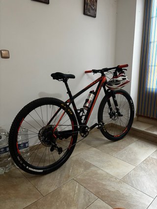 Bicicleta KTM MYROON MASTER 29 Carbono