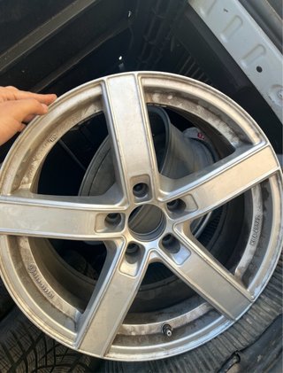 Llantas 18 con neumáticos 225/45 R18