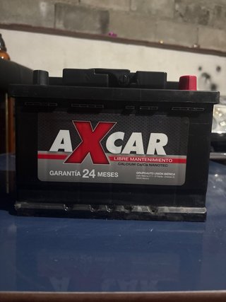 Batería Coche AXCAR 12V 60Ah 550A