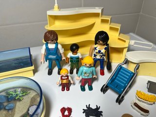 Tienda Acuario Playmobil con Figuras