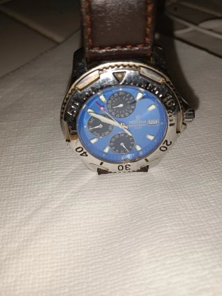 Reloj Festina esfera azul correa piel