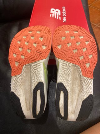 Zapatillas New Balance Rebel v5 Talla 37.5