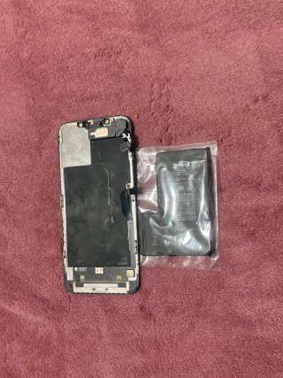 iPhone 12 Pro Max Face ID y Batería