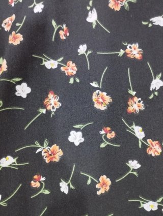 Saia preta floral S