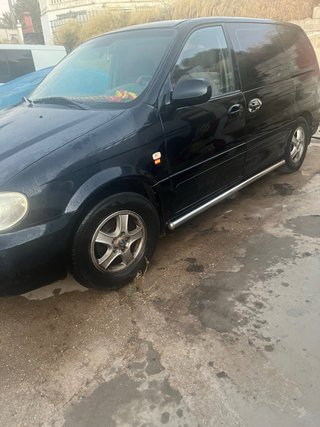 KIA Carnival 2002