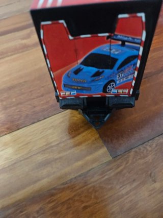 Camión doble remolque coches de carreras