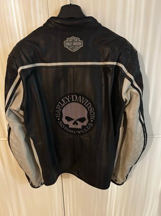 Chaqueta Piel Harley Davidson Negra y Blanca
