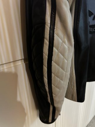 Chaqueta Piel Harley Davidson Negra y Blanca