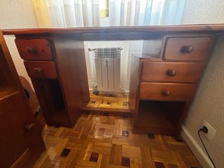 Mesa escritorio de madera de pino