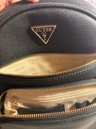 Mochila Guess Negra