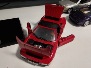 Ferrari 348 TS Maisto 1:18