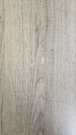 Mesa Comedor Diseño, color  Madera clara y Metal
