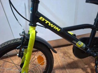 Bicicleta B’TWIN 16 pulgadas –COMO NUEVO-