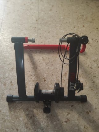 Rodillo de entrenamiento para bicicleta