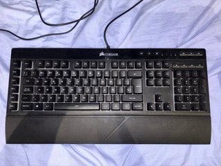 Teclado Corsair Negro