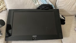 2 televisores, samsung y LG