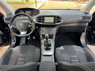 Peugeot 308 1.6 e-Hdi 92 cv alluere