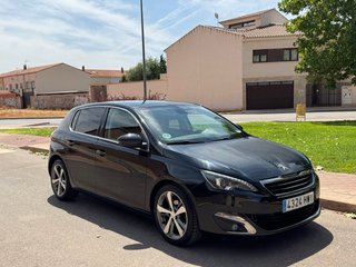 Peugeot 308 1.6 e-Hdi 92 cv alluere