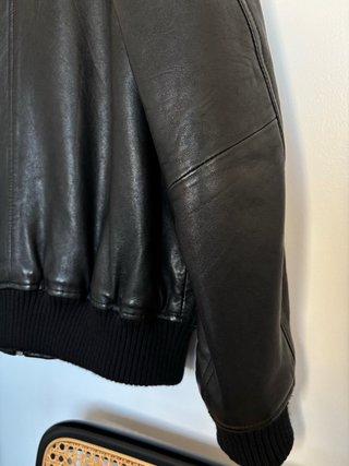 Chaqueta de Piel Zara Negra