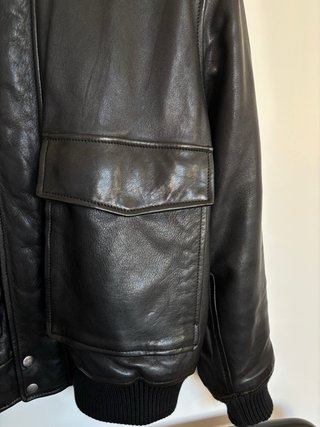 Chaqueta de Piel Zara Negra