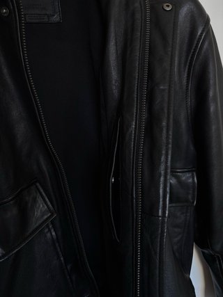 Chaqueta de Piel Zara Negra