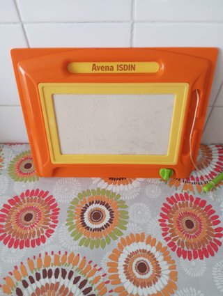 Lote vintage: llaves, fichas, caja fuerte