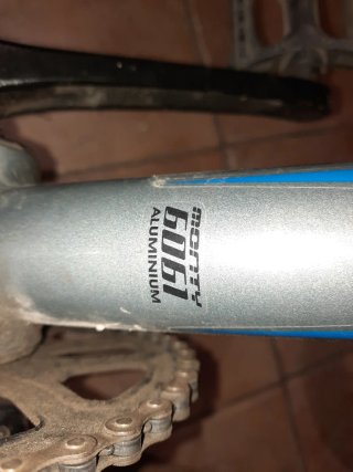 Bicicleta BMX Monty 139