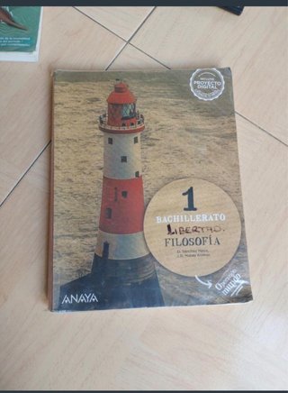 Libro de filosofia IES Fuente de La Peña