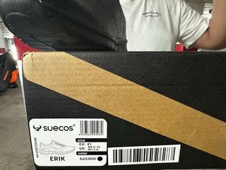 Suecos ERIK Talla 41 Negro Nuevos