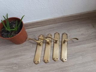 4 Manillas Doradas para Puerta
