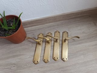 4 Manillas Doradas para Puerta