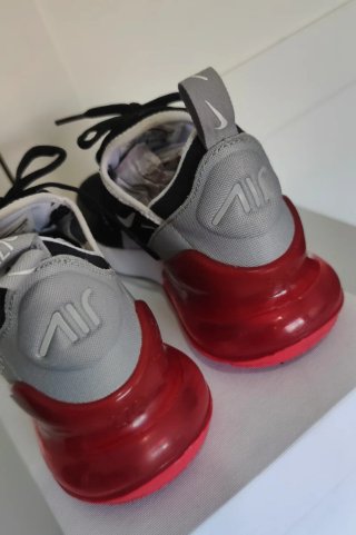 Zapatillas Nike Air Max 270 Negras Rojas