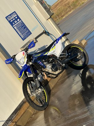 Sherco SEF 125 Enduro Azul y Blanco