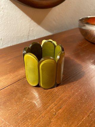 Bracciale resina verde fiore strass