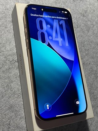 iPhone 16 Pro Max 256GB Dorado