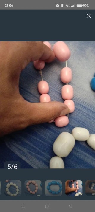 Bracciali in resina elastici