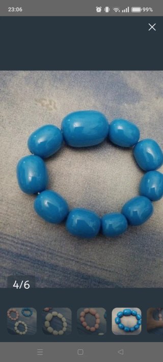 Bracciali in resina elastici