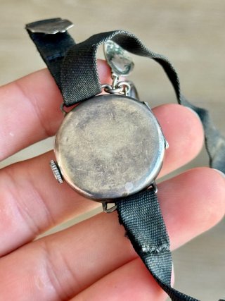 Reloj de Trinchera Militar – Plata de Ley – Suizo