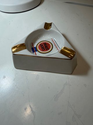 Cenicero Lucky Strike Vintage Cerámica Dorado