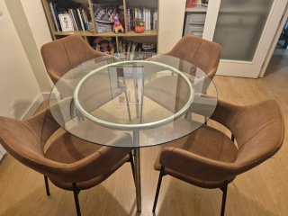 Mesa redonda cristal + 4 sillas