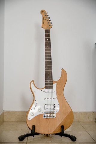 Yamaha Pacifica 112JL para zurdos - Málaga en mano