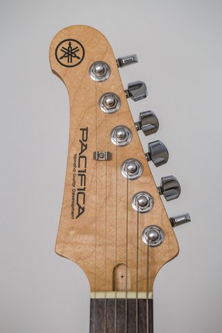 Yamaha Pacifica 112JL para zurdos - Málaga en mano