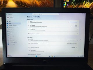 Dell Vostro 3000 15" Core i3 Th Gen 2.3 GHz - SSD