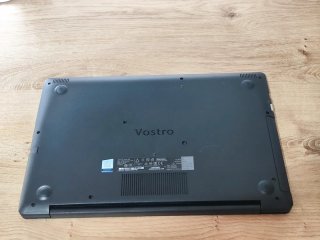 Dell Vostro 3000 15" Core i3 Th Gen 2.3 GHz - SSD