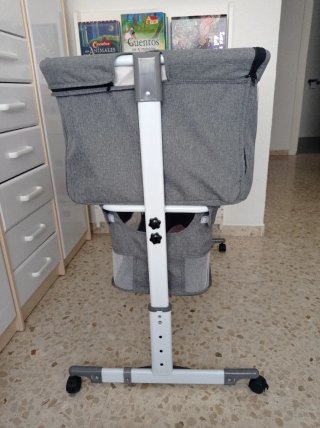 Cuna de colecho gris