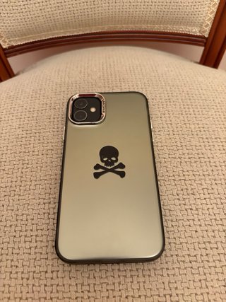 iPhone 11 - Salud de Batería 69% 128gb