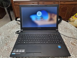 Portátil Lenovo B50-30 Negro + Bolso y Cargador