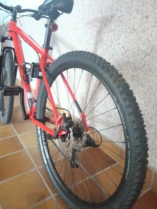 Bicicleta Cannondale L R29 Roja