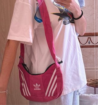 Bolso Adidas fucsia
